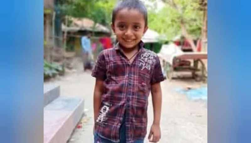 ভোলায় মাদ্রাসার ছাদ থেকে পড়ে ছাত্রের মৃত্যু