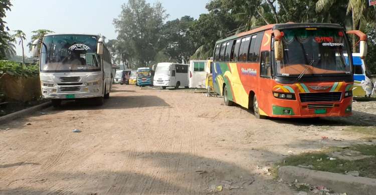 জরাজীর্ণ ও ব্যবহার অনুপযোগী ভোলা বাস টার্মিনাল