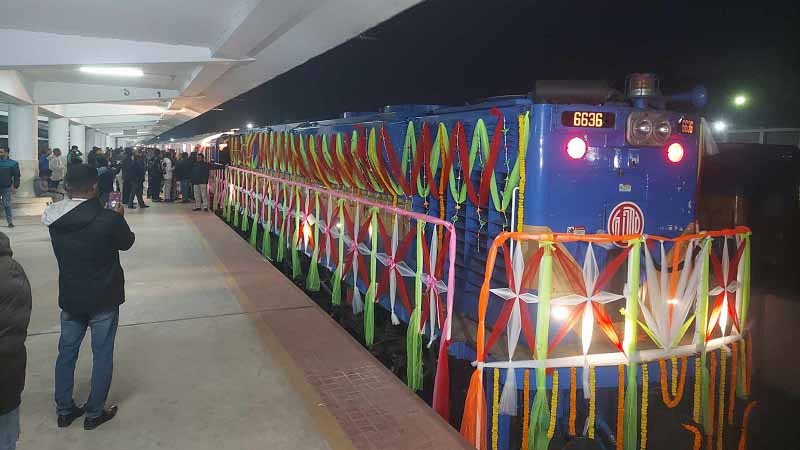 ঢাকা-খুলনা রুটে ‘জাহানাবাদ এক্সপ্রেসের’ যাত্রা শুরু