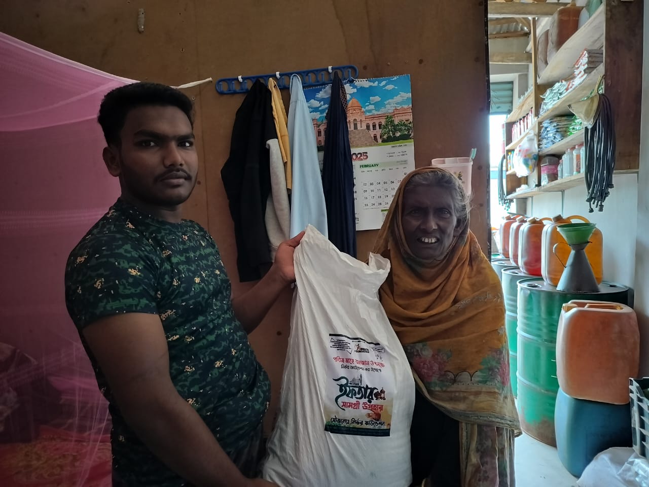 ভোলায় রোজাদারদের পাশে স্বেচ্ছাসেবী সংগঠন ‘নির্ভর ফাউন্ডেশন’