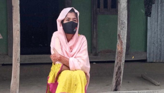 এসএসসি পরীক্ষা না দিয়ে প্রেমিকের বাড়িতে অনশনে কিশোরী