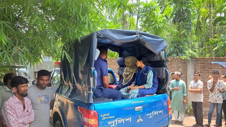 দাখিল পরীক্ষায় প্রক্সি দিতে গিয়ে গৃহবধূ আটক, দায়িত্ব অবহেলায় ৬ শিক্ষককে অব্যাহতি