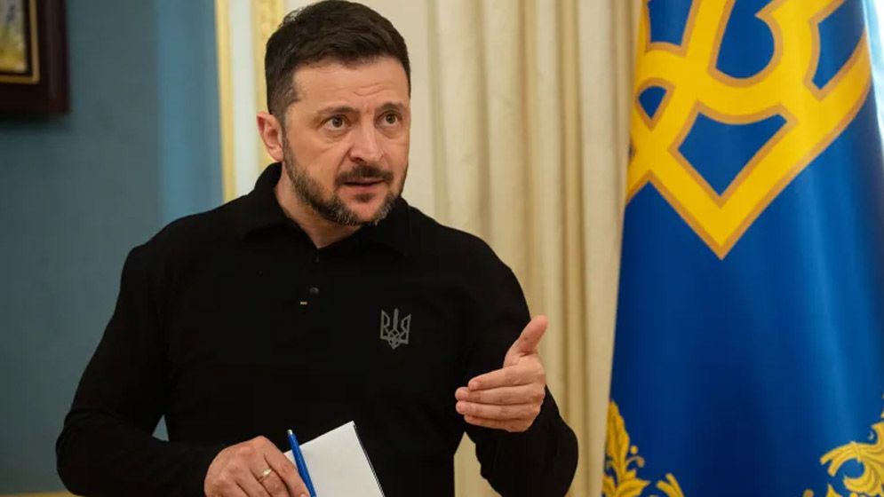 নাটক নয়, শান্তি চান জেলেনস্কি