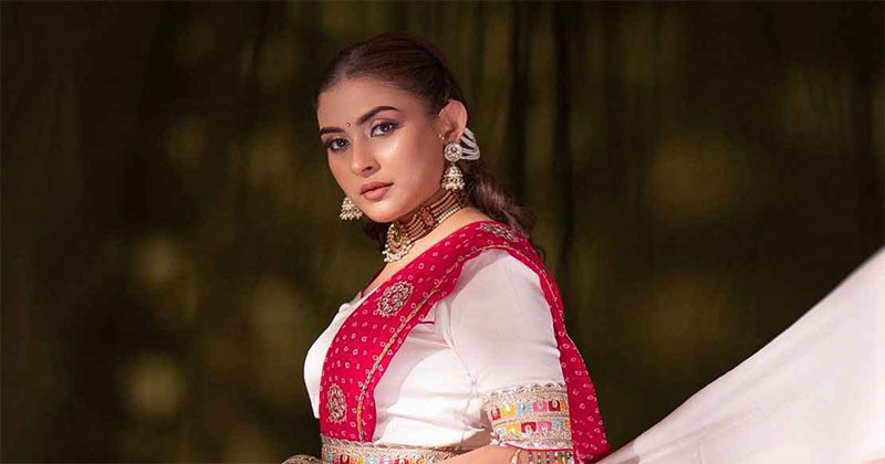 প্রতারণার মামলার রহস্য ফাঁস করলেন মেহজাবীন