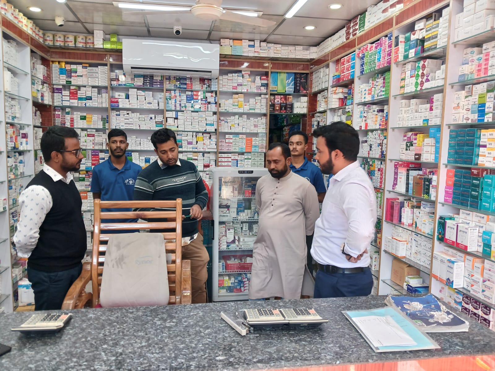 চরফ্যাশনে ৬ ফার্মেসিকে ৩৯ হাজার টাকা জরিমানা