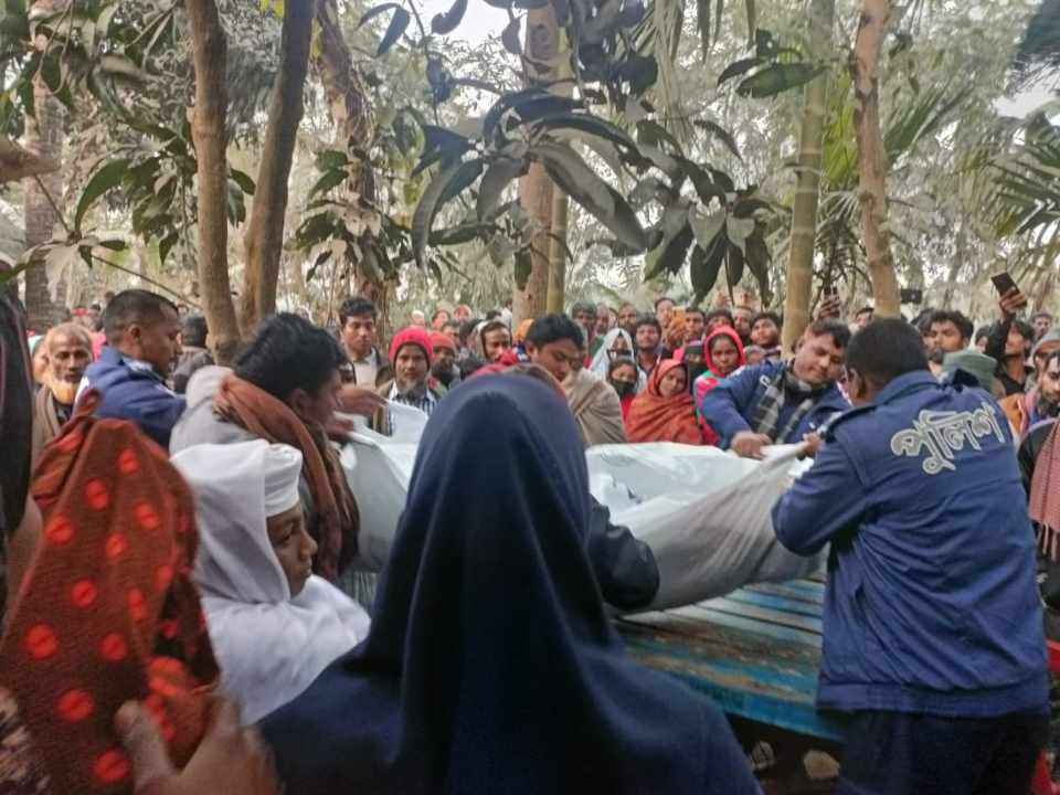 কিশোরগঞ্জে বৃদ্ধার গলাকাটা মরদেহ উদ্ধার